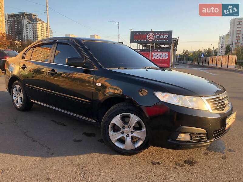 Седан Kia Magentis 2008 в Ужгороді