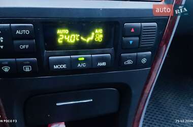 Седан Kia Magentis 2005 в 