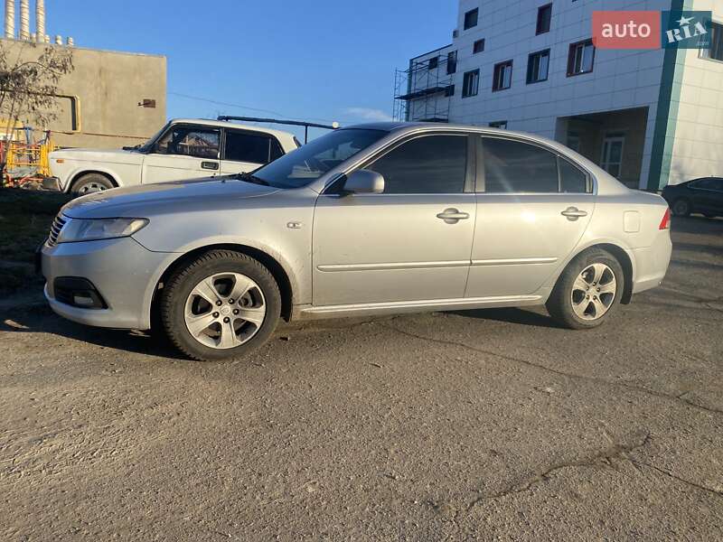 Седан Kia Magentis 2009 в 