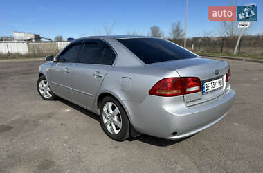Седан Kia Magentis 2007 в Первомайске