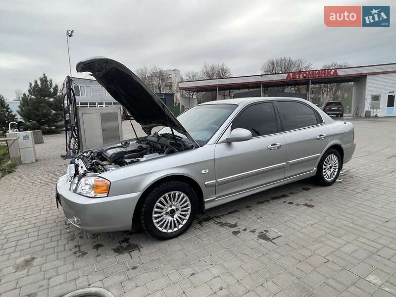 Kia Magentis 2003