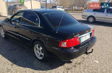 Седан Kia Magentis 2004 в 