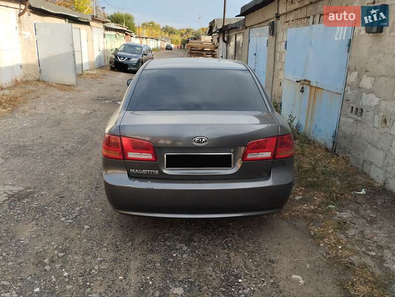 Седан Kia Magentis 2008 в Харькове