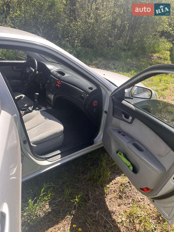 Седан Kia Magentis 2008 в Арцизові
