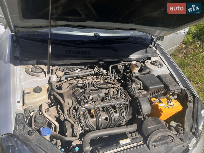 Седан Kia Magentis 2008 в Арцизові