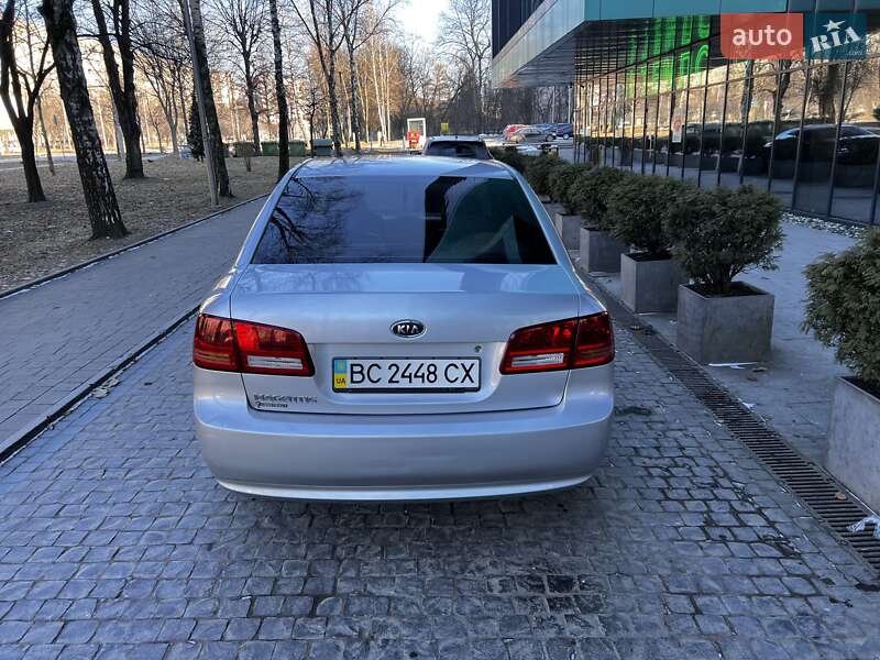 Седан Kia Magentis 2008 в Львові