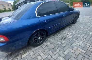 Седан Kia Magentis 2004 в 