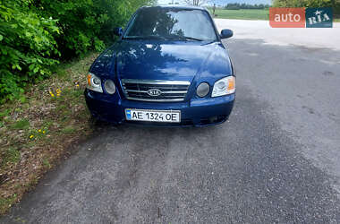 Седан Kia Magentis 2004 в 