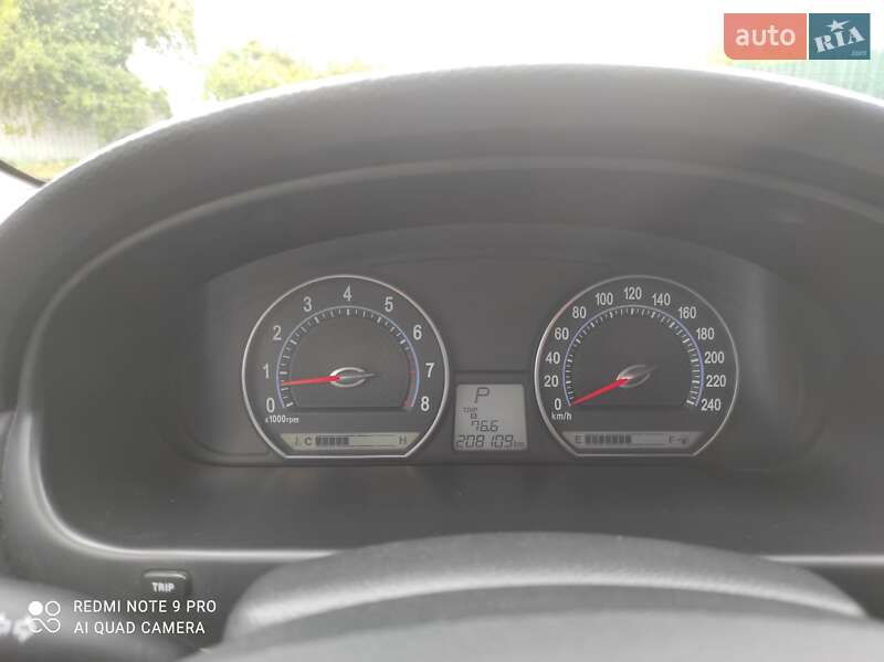 Седан Kia Magentis 2008 в Киеве