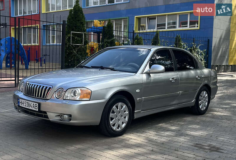 Седан Kia Magentis 2002 в Одессе