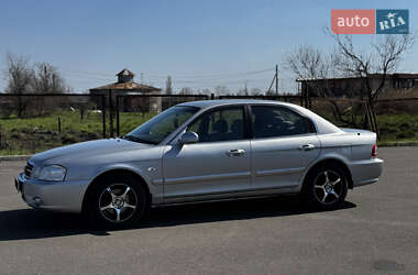 Седан Kia Magentis 2006 в Славянске