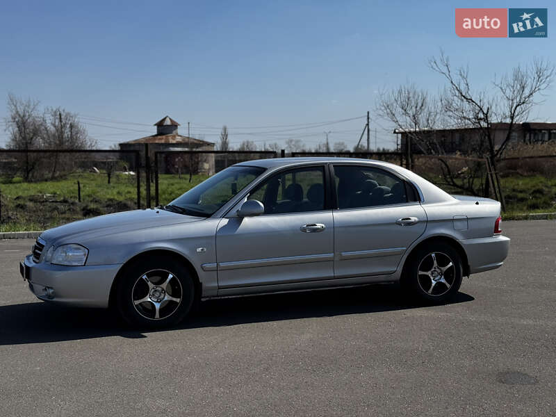 Седан Kia Magentis 2006 в 