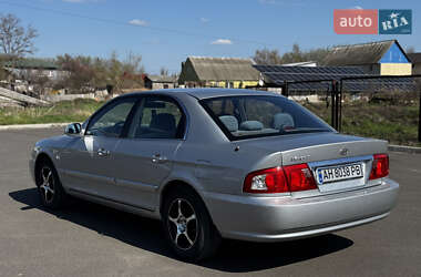 Седан Kia Magentis 2006 в 