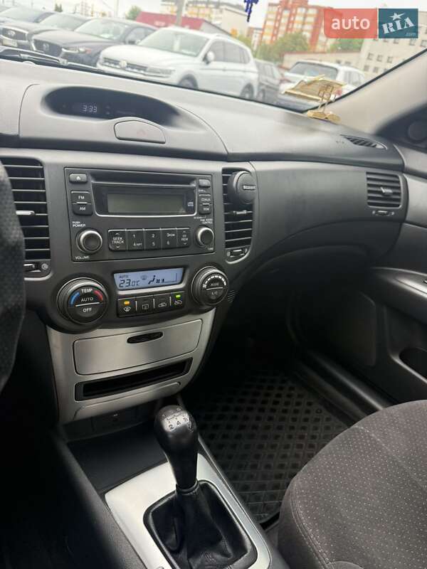 Седан Kia Magentis 2008 в Хмельницькому