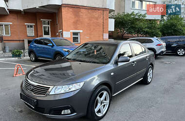Седан Kia Magentis 2009 в Киеве