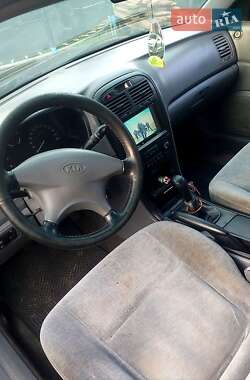 Седан Kia Magentis 2004 в 
