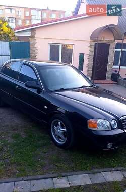 Седан Kia Magentis 2004 в 