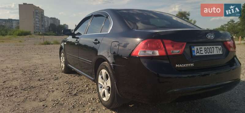 Седан Kia Magentis 2009 в Днепре