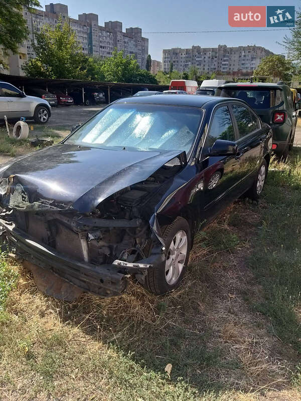 Седан Kia Magentis 2006 в 