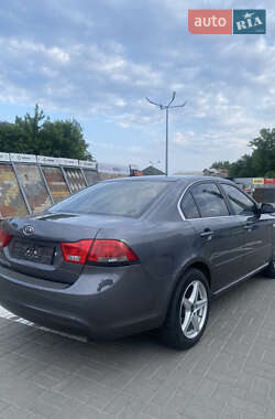 Седан Kia Magentis 2009 в 