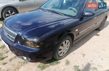 Седан Kia Magentis 2004 в 