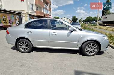 Седан Kia Magentis 2009 в 