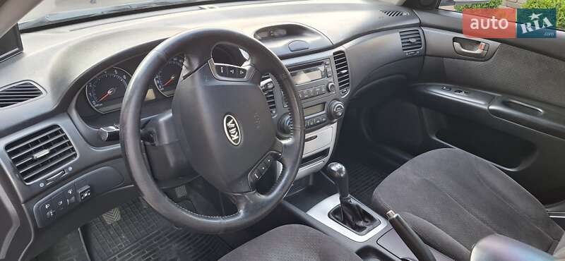 Седан Kia Magentis 2007 в Бузовій