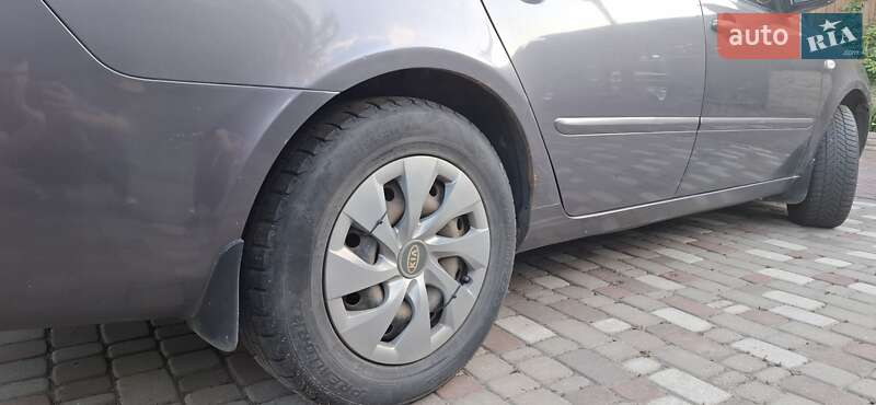 Седан Kia Magentis 2007 в Бузовій