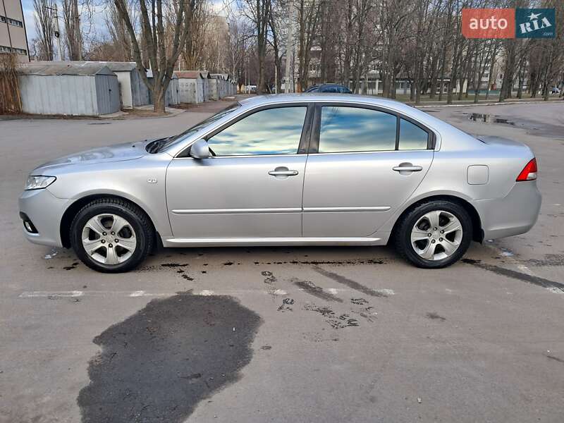 Седан Kia Magentis 2009 в Кременчуге