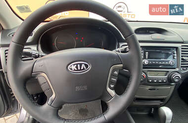 Седан Kia Magentis 2006 в 