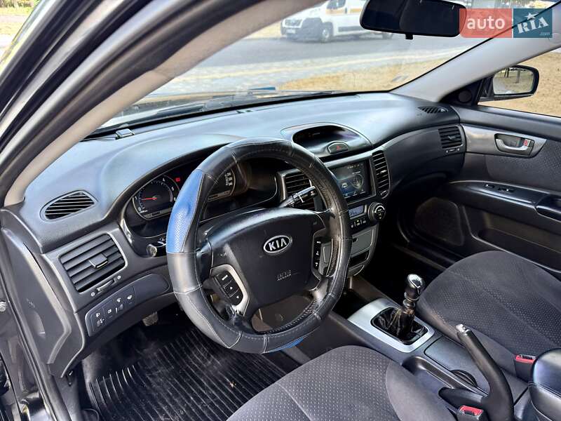 Седан Kia Magentis 2008 в Одессе