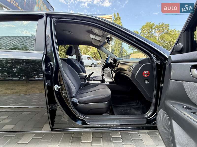 Седан Kia Magentis 2008 в Одессе