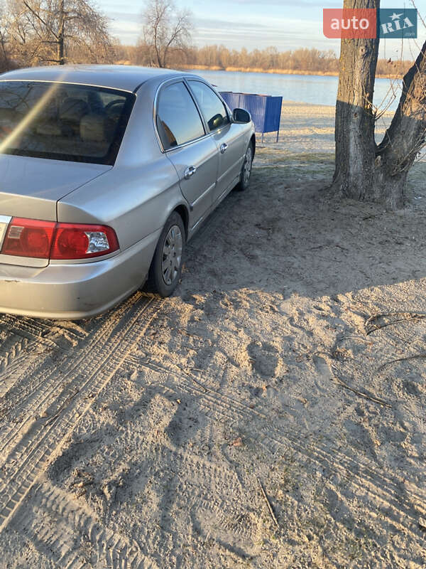 Седан Kia Magentis 2004 в Кременчуці