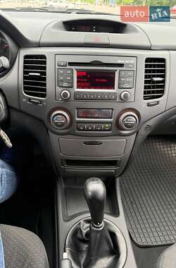 Седан Kia Magentis 2009 в 