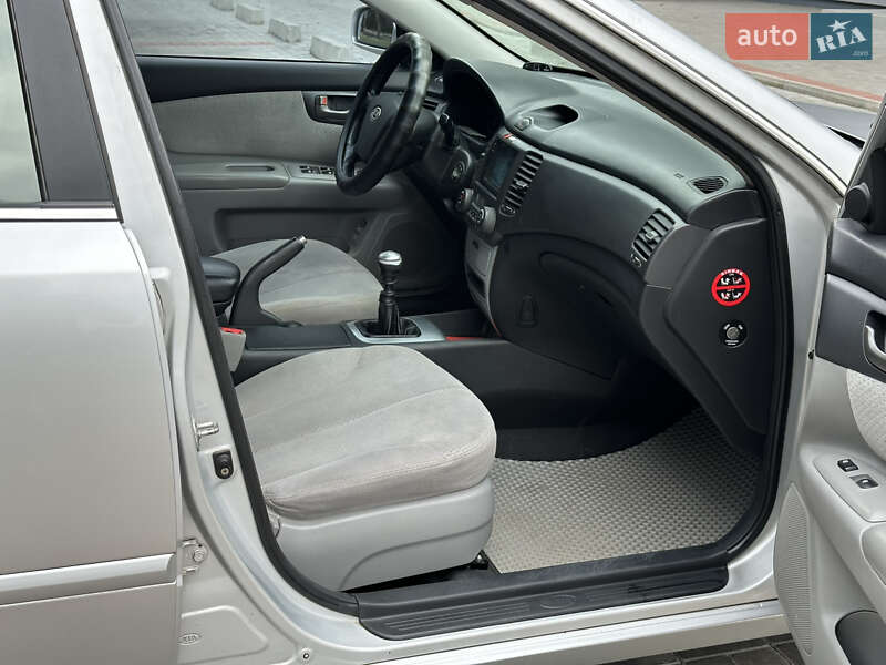 Седан Kia Magentis 2007 в Черкасах фото 37 Седан Kia Magentis 2007 в Черкасах