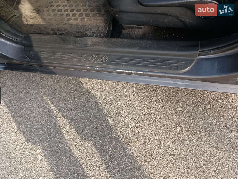 Седан Kia Magentis 2007 в Каменском