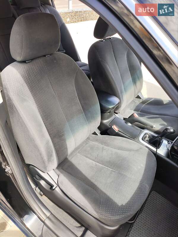 Седан Kia Magentis 2008 в Львові