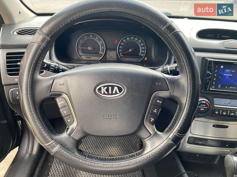 Седан Kia Magentis 2008 в Николаеве