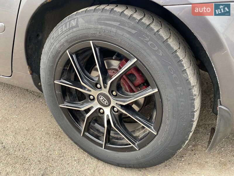 Седан Kia Magentis 2008 в Николаеве