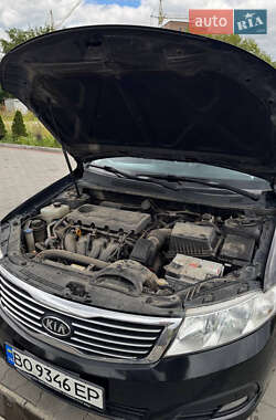 Седан Kia Magentis 2009 в 