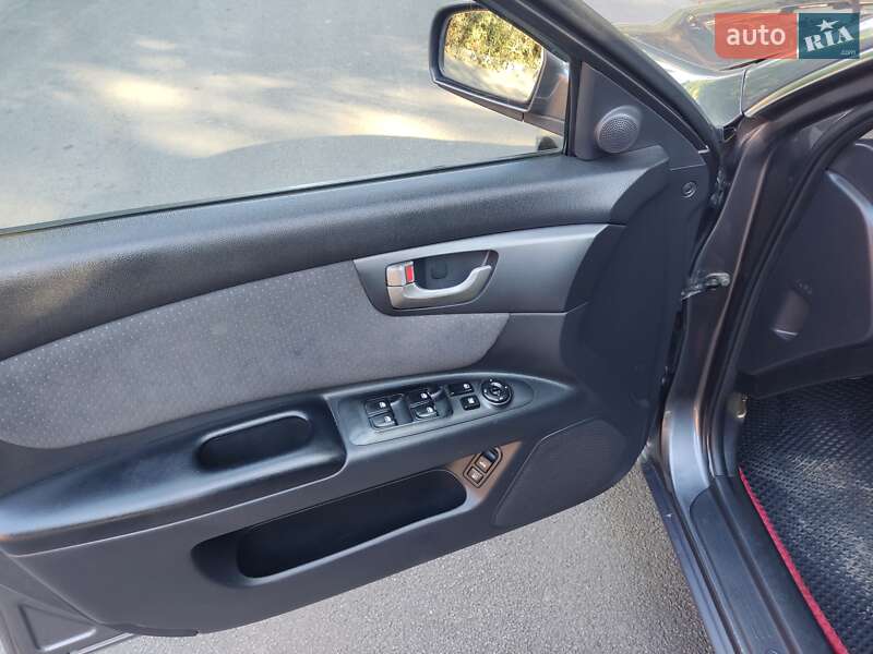 Седан Kia Magentis 2007 в Дніпрі