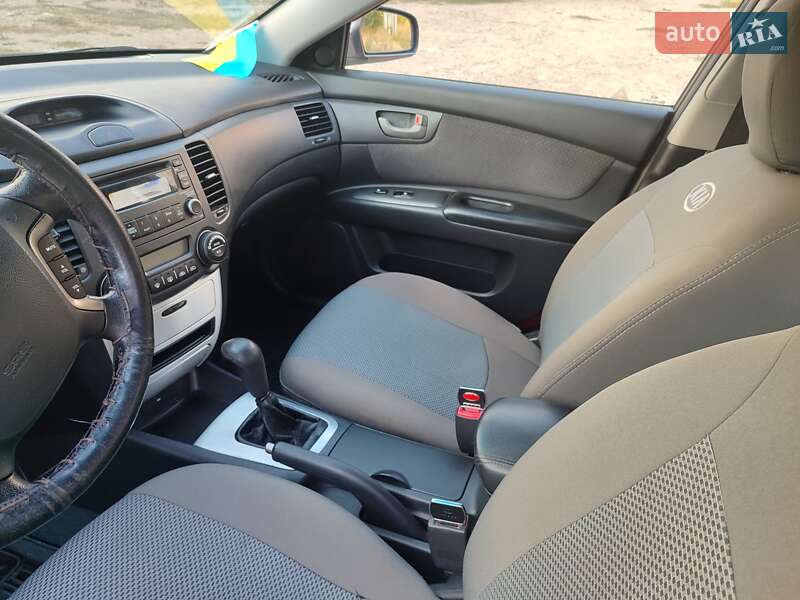 Седан Kia Magentis 2008 в Одесі