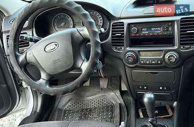 Седан Kia Magentis 2006 в 