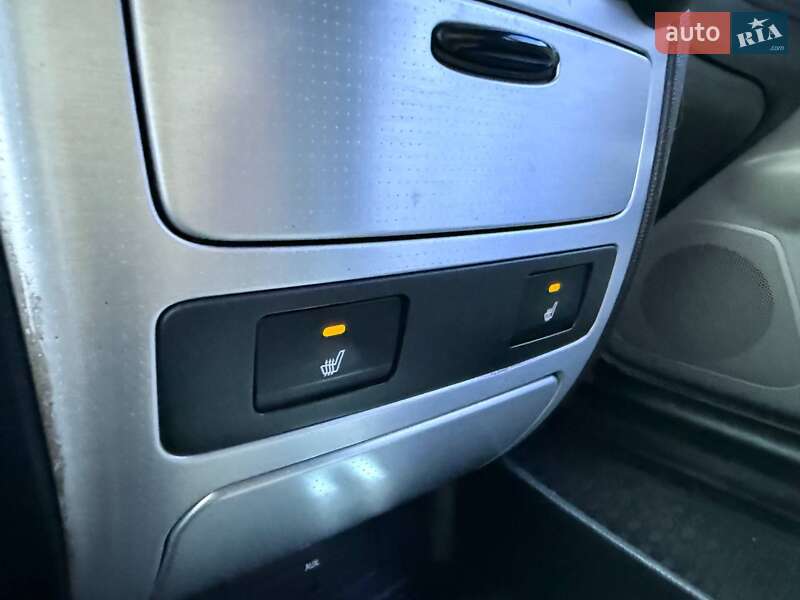 Седан Kia Magentis 2008 в Києві