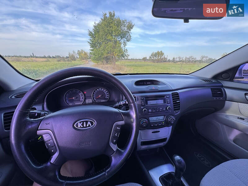 Седан Kia Magentis 2008 в Києві