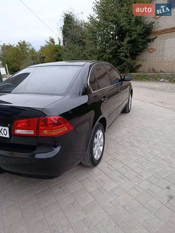 Седан Kia Magentis 2005 в Хмельнике