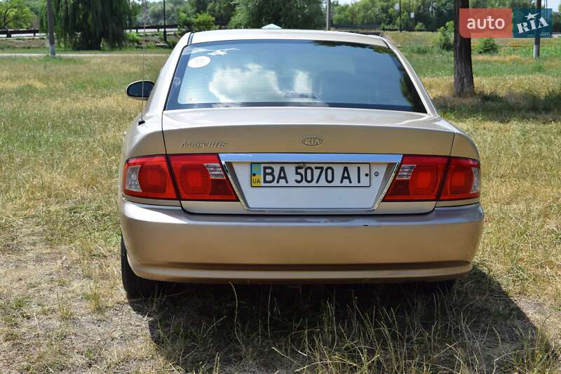 Седан Kia Magentis 2004 в Олександрії