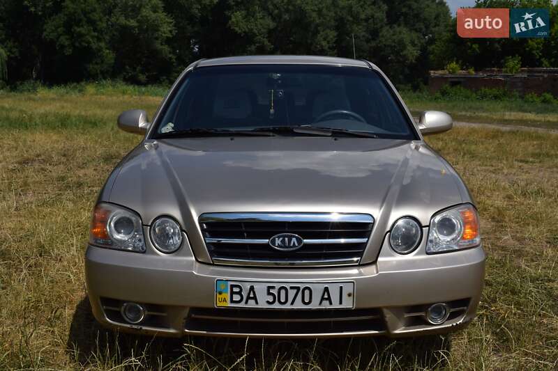 Седан Kia Magentis 2004 в Олександрії