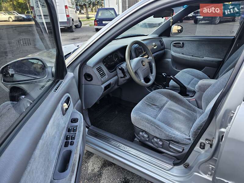 Седан Kia Magentis 2005 в Одессе