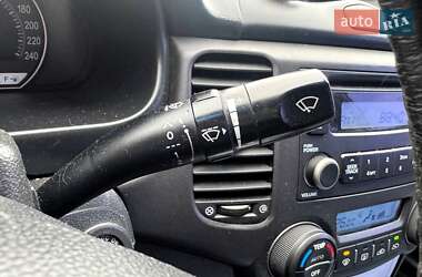 Седан Kia Magentis 2008 в  фото 20 Седан Kia Magentis 2008 в